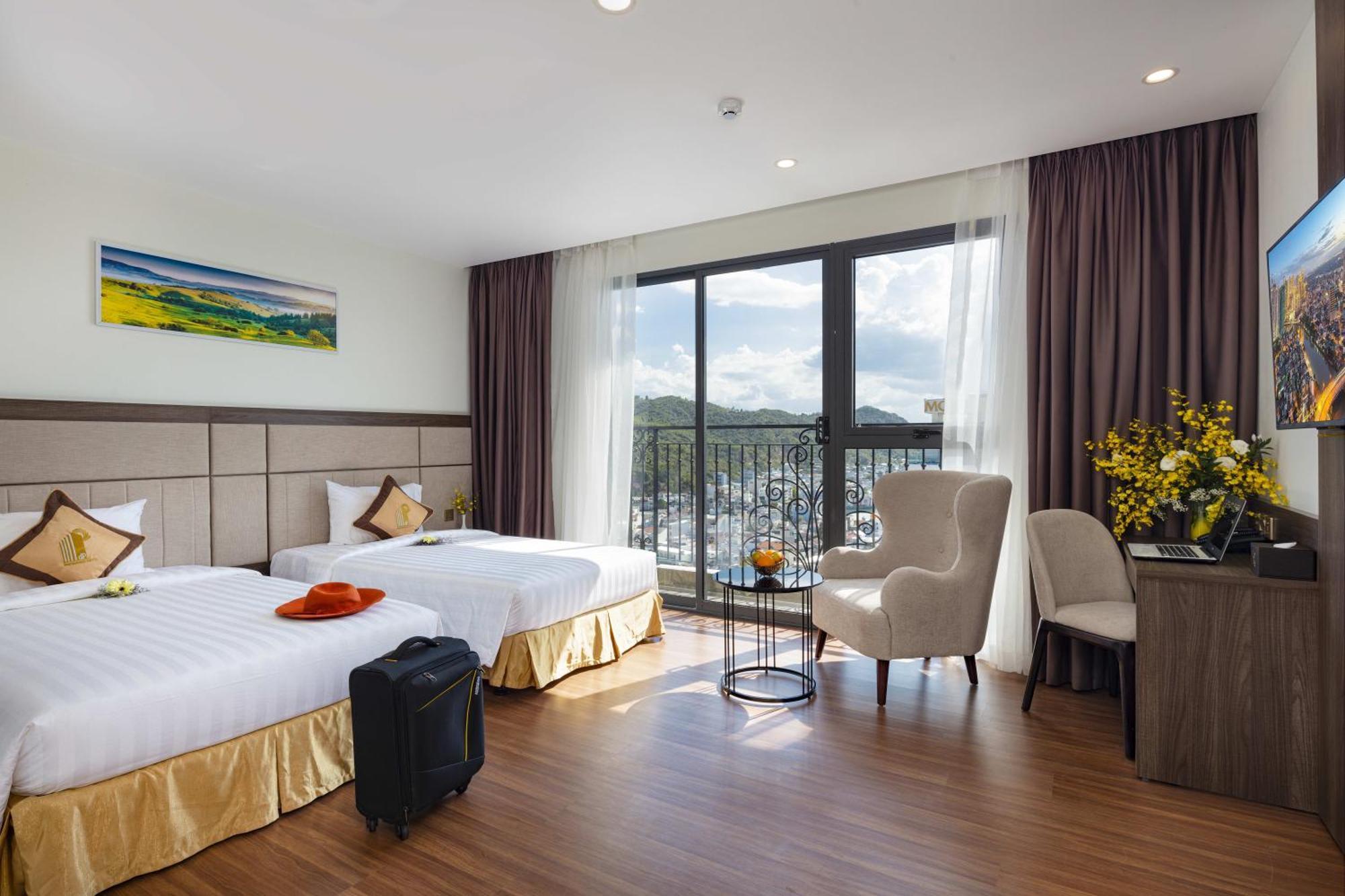 Daphovina Hotel Nha Trang Exterior photo